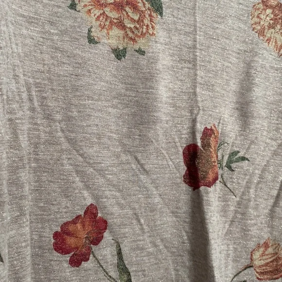 Lucky Brand women’s cropped bell sleeve floral top - Picture 2 of 5
